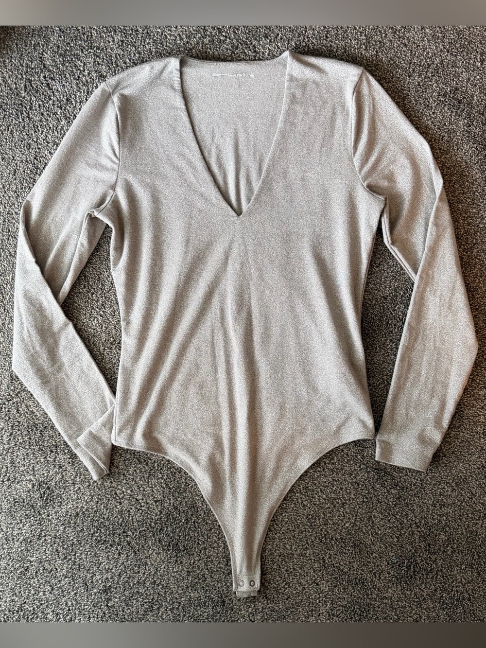 Abercrombie & Fitch V-Neck Long-Sleeve Bodysuit
